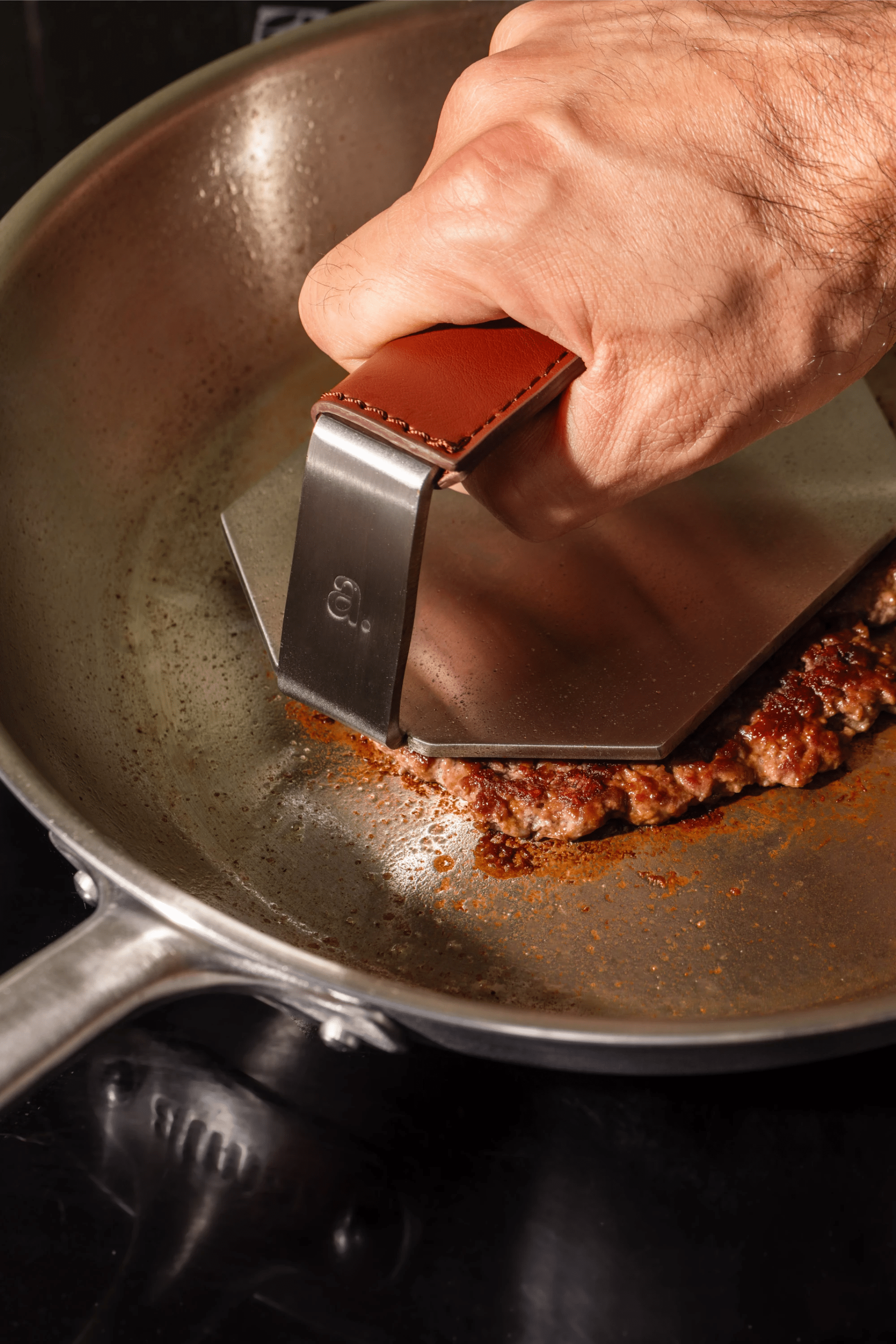 atma-duo-burger-frites-kit-smash-burger-casserole-20-cm-inox image 3
