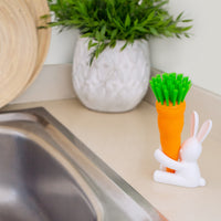 balvi-kitchen-bunny-brosse-vaisselle-lapin-carotte image 4