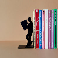 balvi-the-reader-serre-livres-lecteur-en-r-sine image 2