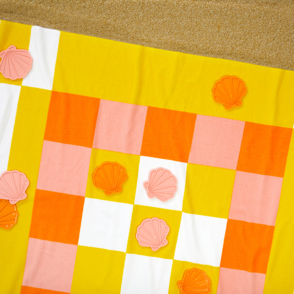 balvi-lifestyle-tic-tac-toe-serviette-plage-jeu-jaune image 4