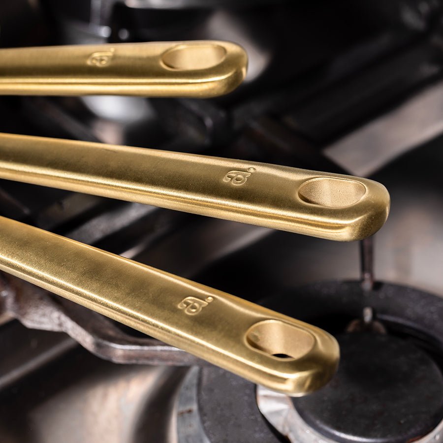 atma-the-wok-inox-28-cm-manche-dor-sans-pfas image 3