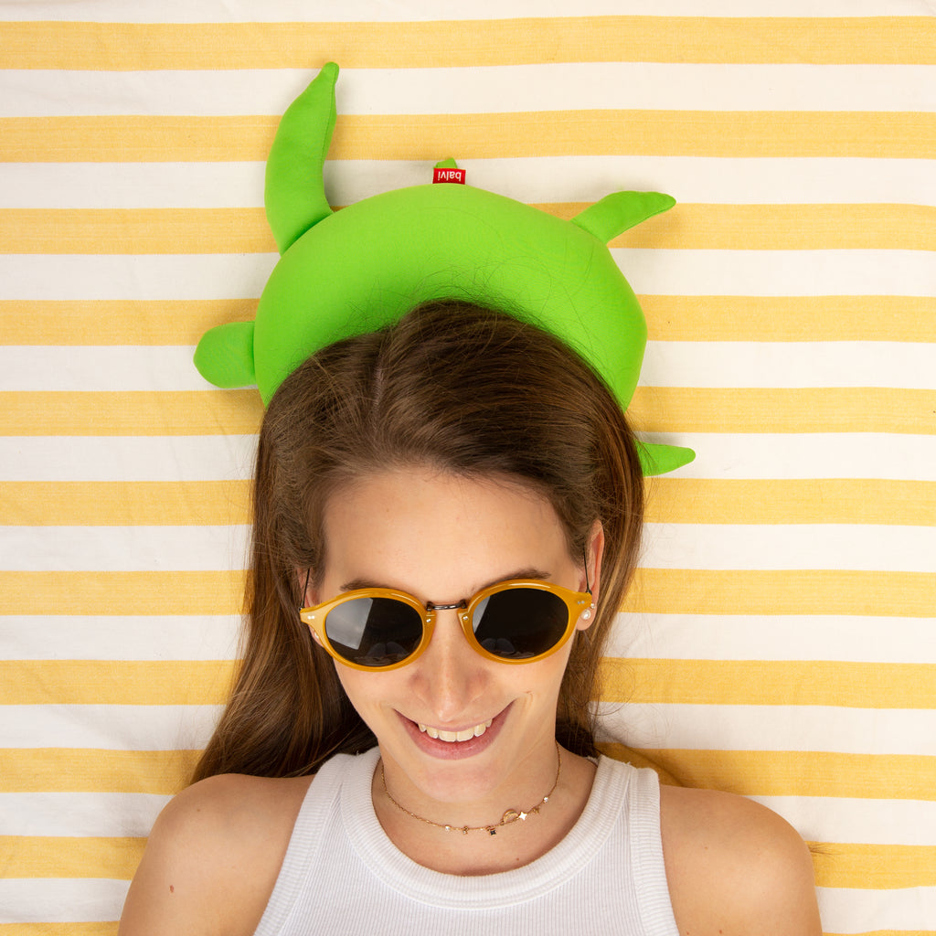 balvi-home-decor-summer-turtle-coussin-tortue-vert image 3