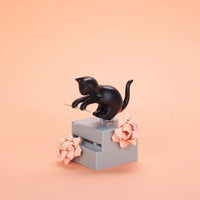 balvi-frisky-porte-cure-dents-chat-distributeur image 6
