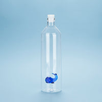 balvi-atlantis-bouteille-baleine-bleue-verre image 2