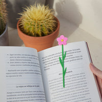 balvi-desk-wild-rose-marque-page-fleur-rose image 3