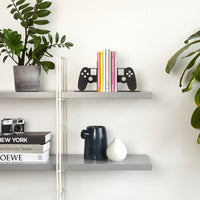 balvi-desk-joypad-double-bookend-serre-livres-gaming-manette image 3