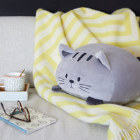 balvi-home-decor-kitty-coussin-chat-peluche-douce image 3