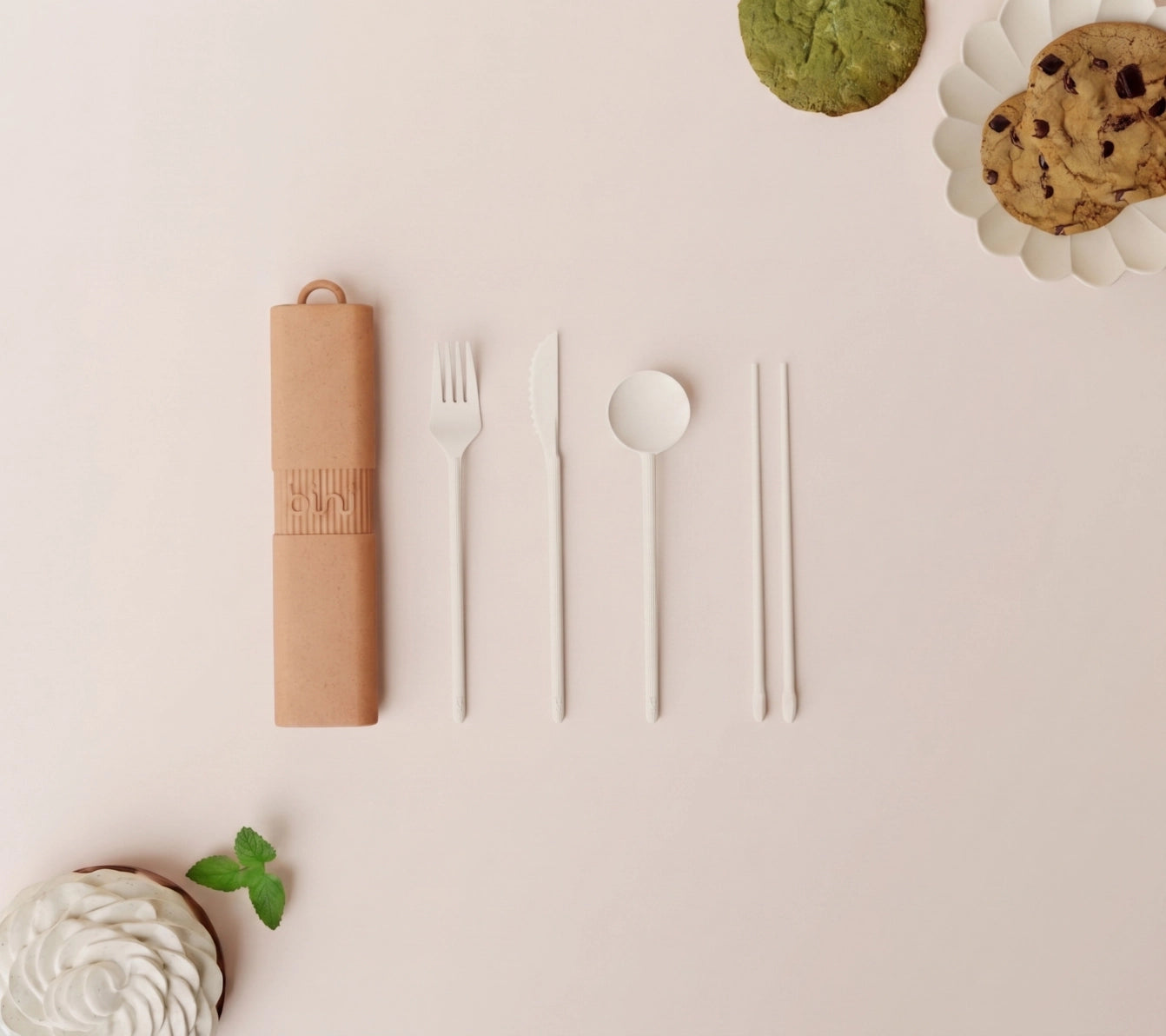 bini-binikit-cafe-latte-kit-vaisselle-beige image 6