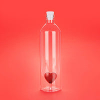 balvi-love-bottle-bouteille-verre-c-ur-rouge image 2