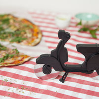balvi-kitchen-table-scooter-roulette-pizza-acier image 6